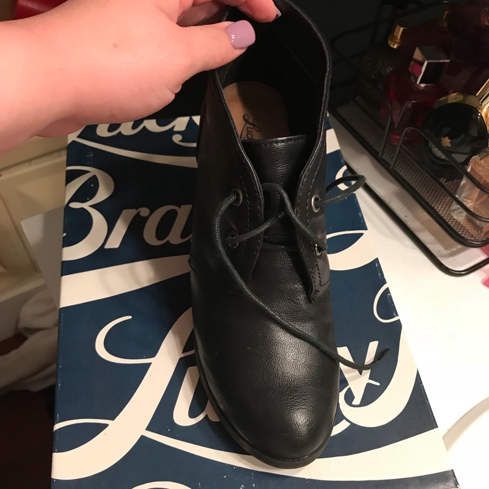 Worn 2 times